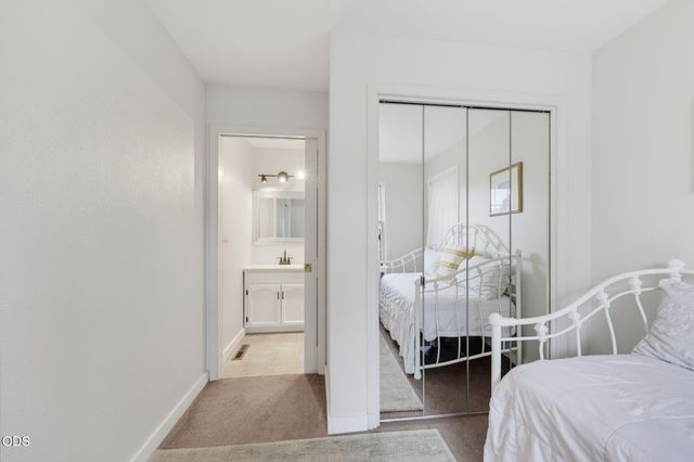 2489 Nieto Way, Medford, OR 97504