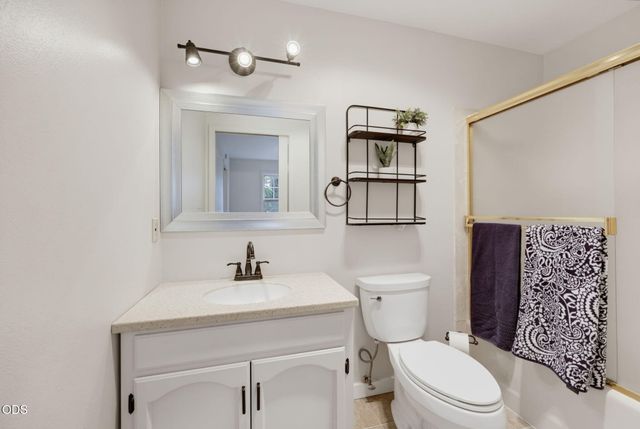 2489 Nieto Way, Medford, OR 97504
