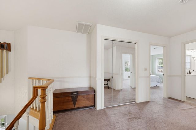2489 Nieto Way, Medford, OR 97504