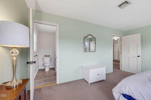 2489 Nieto Way, Medford, OR 97504