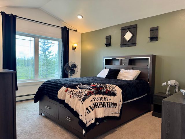 2044 AARON AVENUE, North Pole, AK 99705