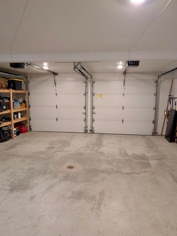 2044 AARON AVENUE, North Pole, AK 99705