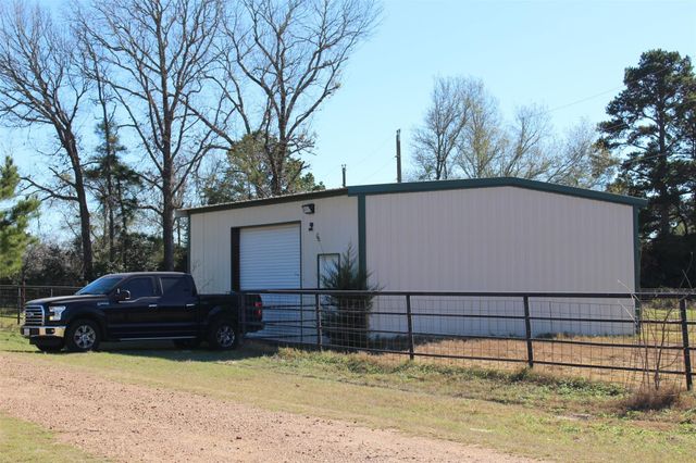7777 County Road 2120, Grapeland, TX 75844