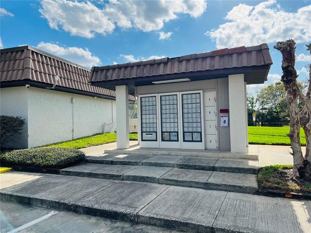 57 WINDTREE LANE G, Winter Garden, FL 34787