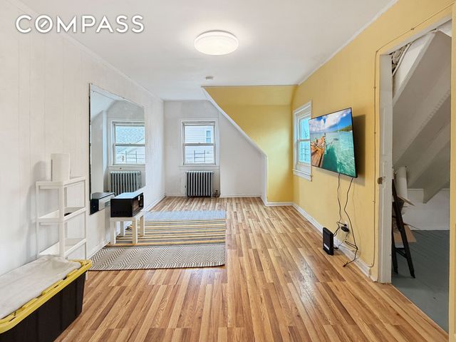 4215 Atlantic Avenue, New York City, NY 11224