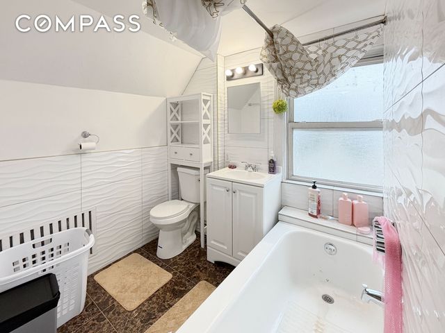 4215 Atlantic Avenue, New York City, NY 11224