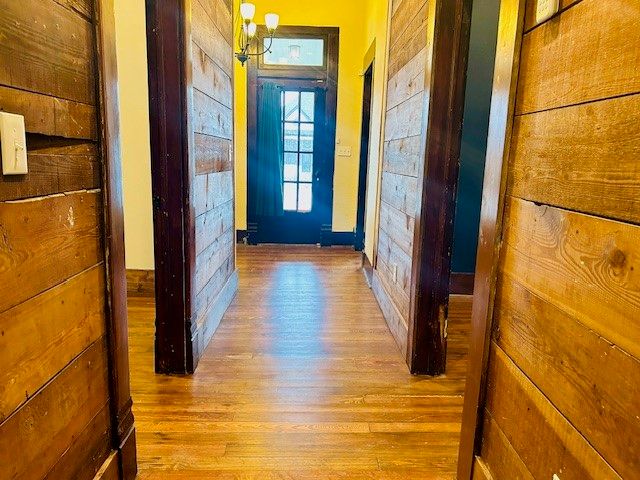 627 W Chestnut Street, Denison, TX 75020