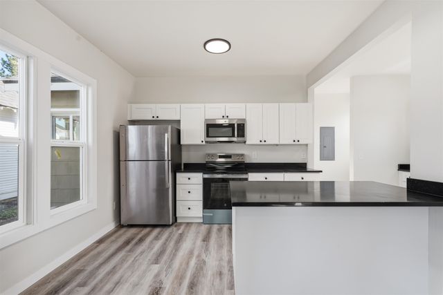 1418 E Pacific Ave, Spokane, WA 99202
