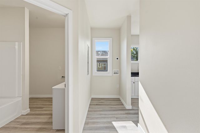 1418 E Pacific Ave, Spokane, WA 99202