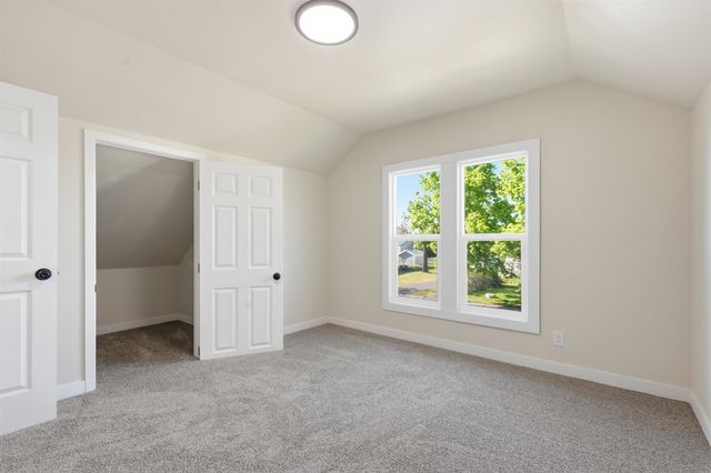 1418 E Pacific Ave, Spokane, WA 99202