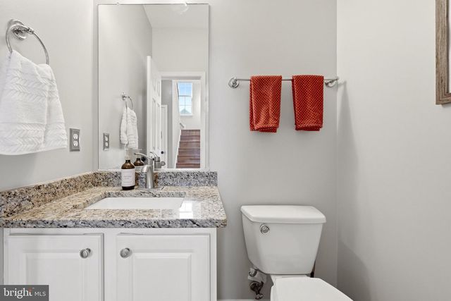 35555 SARASOTA ST, Round Hill, VA 20141