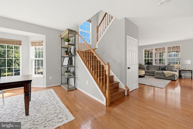 35555 SARASOTA ST, Round Hill, VA 20141