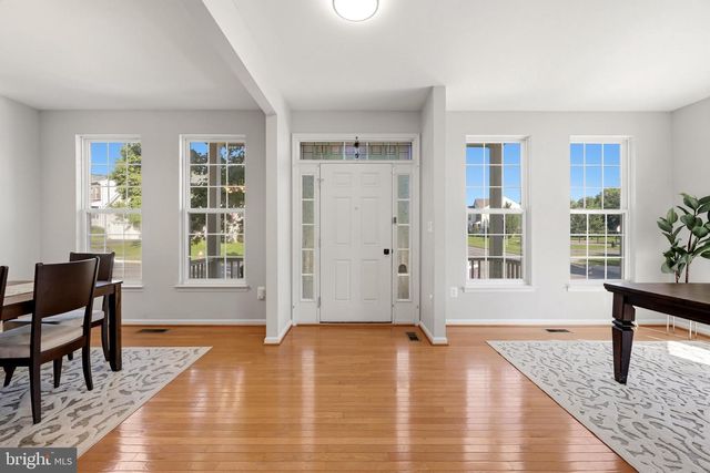 35555 SARASOTA ST, Round Hill, VA 20141