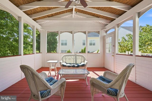 35555 SARASOTA ST, Round Hill, VA 20141