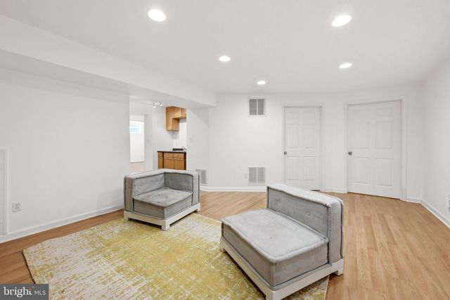 35555 SARASOTA ST, Round Hill, VA 20141