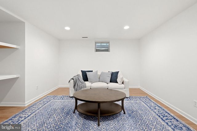 35555 SARASOTA ST, Round Hill, VA 20141