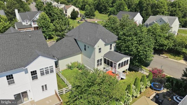 35555 SARASOTA ST, Round Hill, VA 20141