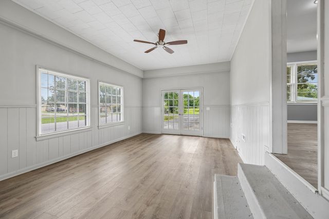 723 Nichols St, Pulaski, TN 38478