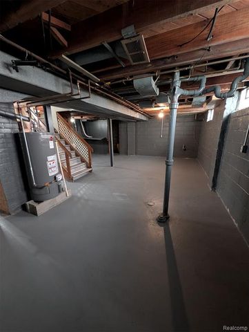 19236 Saint Aubin Street, Detroit, MI 48234