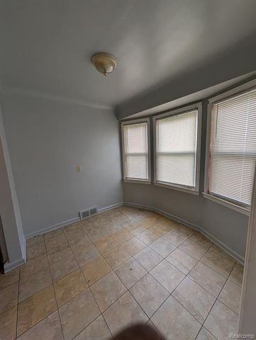 19236 Saint Aubin Street, Detroit, MI 48234