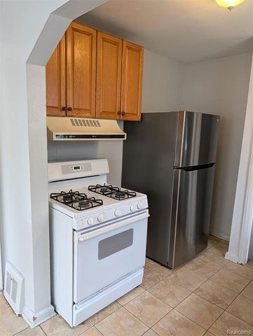 19236 Saint Aubin Street, Detroit, MI 48234