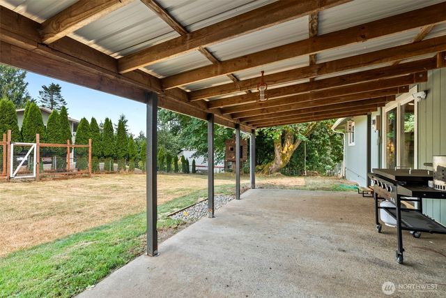 310 E Cedarcrest Court, Napavine, WA 98565