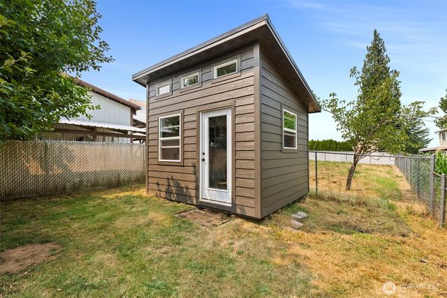 310 E Cedarcrest Court, Napavine, WA 98565