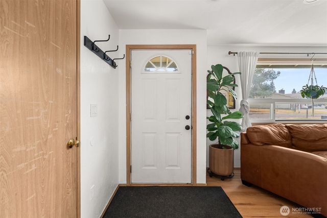 310 E Cedarcrest Court, Napavine, WA 98565