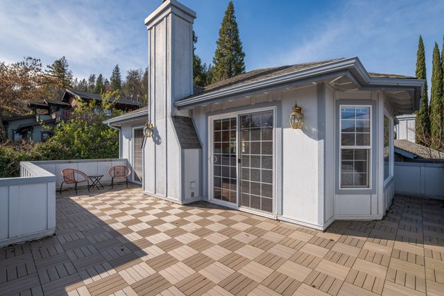 369 Alta Avenue, Ashland, OR 97520