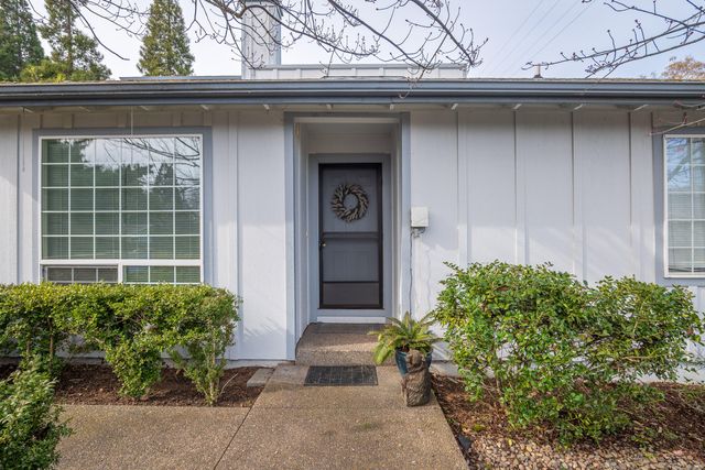 369 Alta Avenue, Ashland, OR 97520