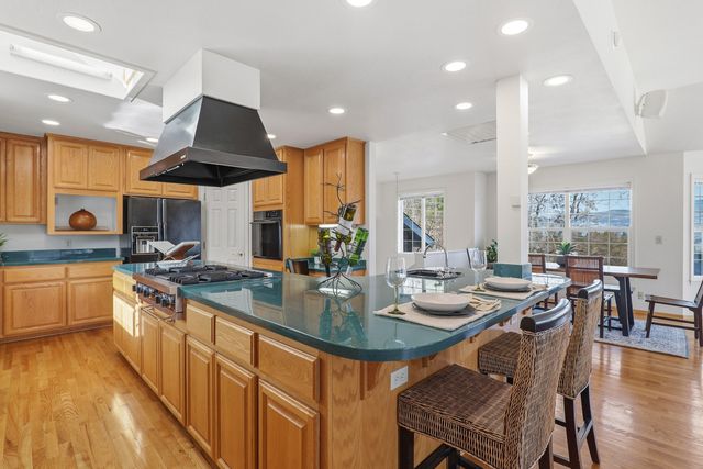 369 Alta Avenue, Ashland, OR 97520