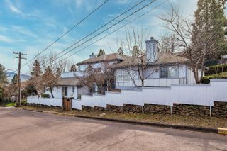 369 Alta Avenue, Ashland, OR 97520