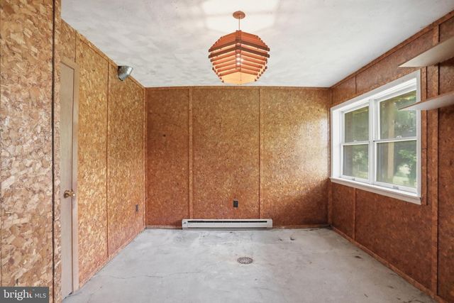 3704 CEDAR CREEK RD, Star Tannery, VA 22654