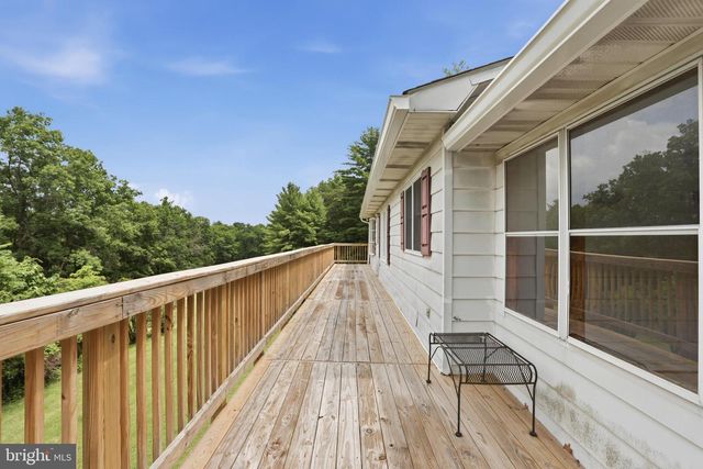 3704 CEDAR CREEK RD, Star Tannery, VA 22654