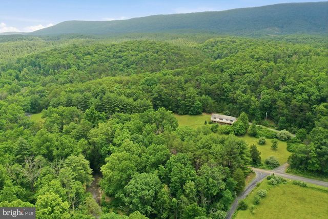 3704 CEDAR CREEK RD, Star Tannery, VA 22654