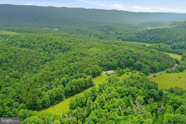 3704 CEDAR CREEK RD, Star Tannery, VA 22654
