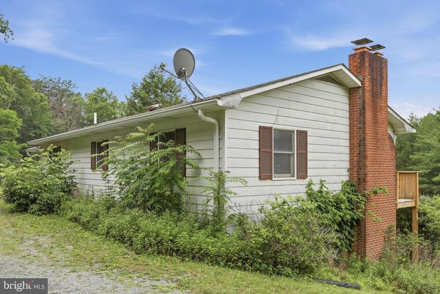 3704 CEDAR CREEK RD, Star Tannery, VA 22654