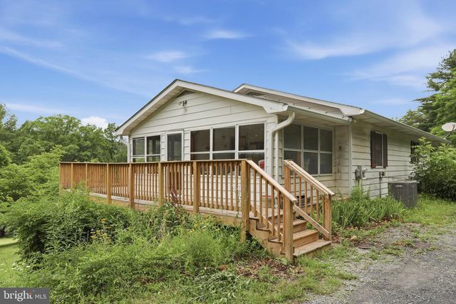 3704 CEDAR CREEK RD, Star Tannery, VA 22654