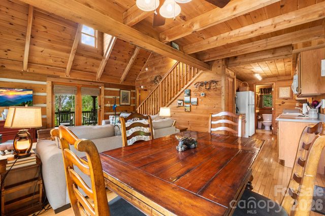 122 Cedar Cove Lane, Zionville, NC 28698