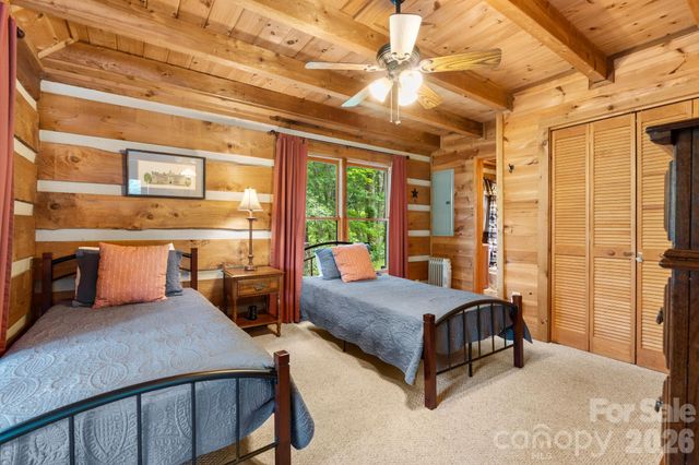 122 Cedar Cove Lane, Zionville, NC 28698