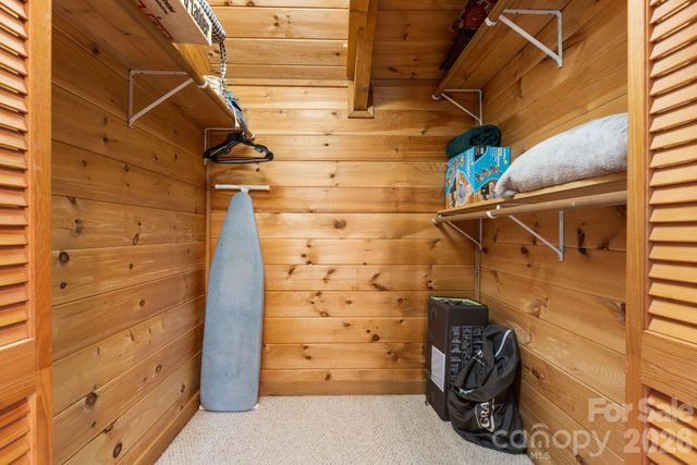 122 Cedar Cove Lane, Zionville, NC 28698