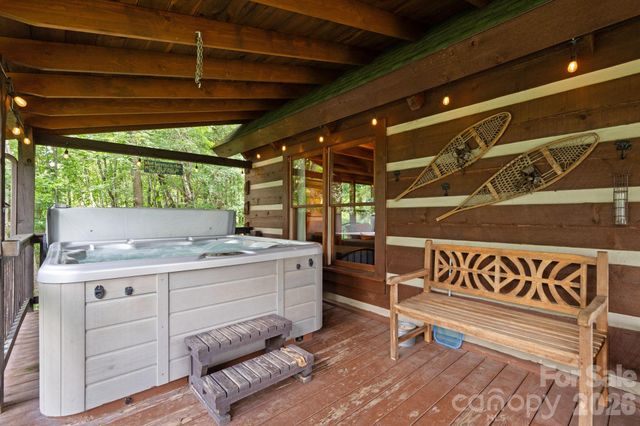 122 Cedar Cove Lane, Zionville, NC 28698