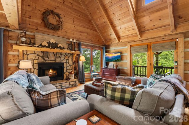 122 Cedar Cove Lane, Zionville, NC 28698