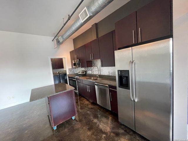 831 S Flores St Ste 3210, San Antonio, TX 78204