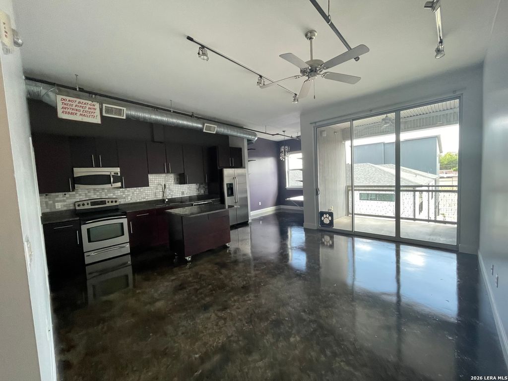 831 S Flores St Ste 3210, San Antonio, TX 78204