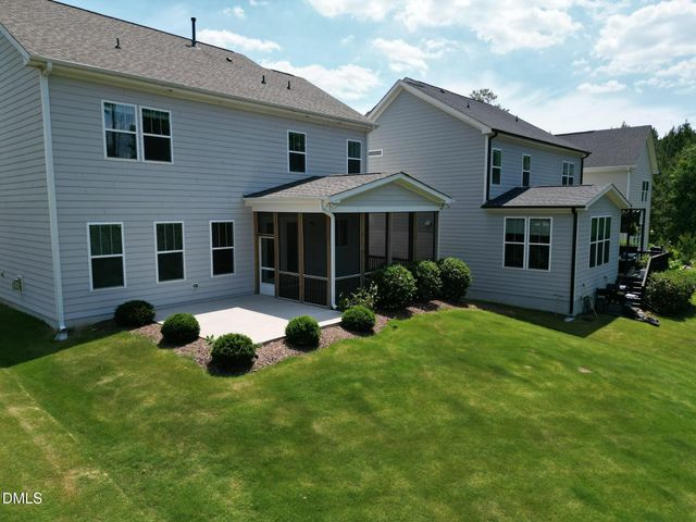 108 Acorn Crossing Road, Holly Springs, NC 27540