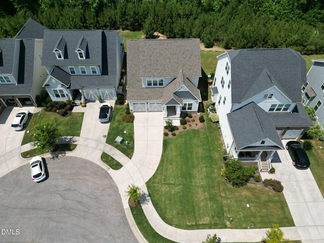108 Acorn Crossing Road, Holly Springs, NC 27540