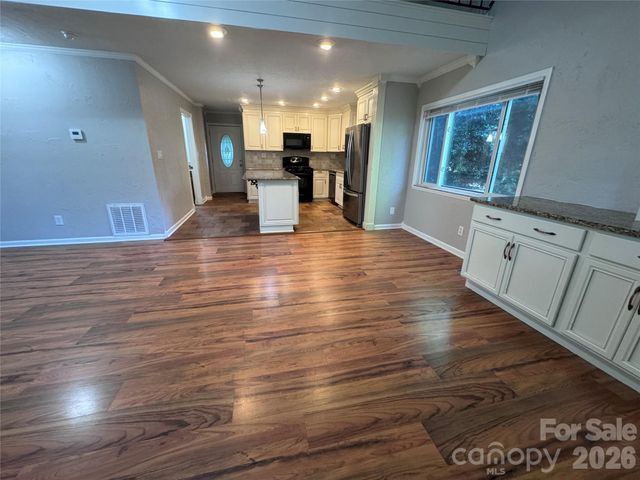 21123 Rio Oro Drive, Cornelius, NC 28031