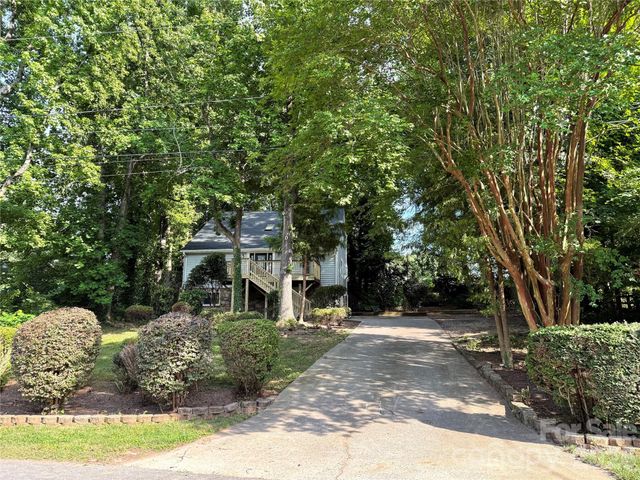 21123 Rio Oro Drive, Cornelius, NC 28031