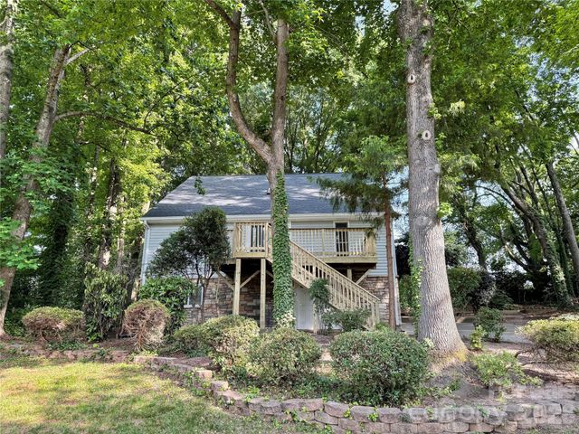 21123 Rio Oro Drive, Cornelius, NC 28031
